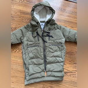 Orolay Women’s Thickened Down Jacket